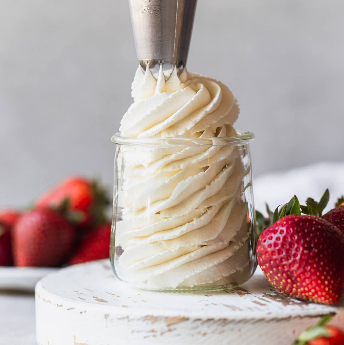 perfect-whipped-cream-at-home
